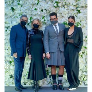 Annie Murphy Instagram - HOLY FRIGGING FRIG. I finally picked my jaw up off the floor, changed my underwear, and am now only bursting into tears a handful of times a day. I am so deeply proud of my Schitt's Creek loves, and am so insanely lucky to have been a part of this very very special show.