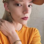 Anya Taylor-Joy Instagram – 🌼Spring unlocked 🌼

@tiffanyandco 
#tiffanyicons
#tiffanyandco
