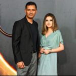 Armeena Khan Instagram - Special screening for @dunemovie with @feslkhan @WarnerBrosUK @MediaHouseLDN @tonygill9 #DuneMovie Makeup by @kanizali