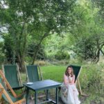 Armeena Khan Instagram - Meadows, the bridge set, literary trail, punting at the orchard ✨✨ Granchester Meadows