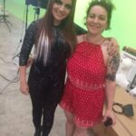Armeena Khan Instagram - With my stylist: Vick. An English short film from 2016 (long overdue) is finally going to hit #AmazonPrime. Despite, all the difficulties, the director saw it through and I am super proud him for the endeavour. There’s a story within a story. We’ll announce the release date. #gratefulforeverything #newyear