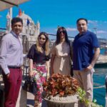 Armeena Khan Instagram - With the Consul General Pakistan Bilal Khan Pasha and family in #Istanbul. @emergingpk.official @zahirrahimtoola @feslkhan 🇵🇰🇹🇷