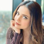 Armeena Khan Instagram - What an eventful day it has been. Thank you ALL so much for your kind wishes. #becauseimhappy. ❤️