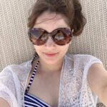 Armeena Khan Instagram - Mood: Take me to the beach. Missing some serious Vitamin D.