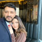 Armeena Khan Instagram - Presenting my husband @feslkhan that’s it guys, we are official. We will have a wedding party at a later stage. Thank you to everyone for understanding and supporting us. Love you all. Mrs. Khan. ❤️ Happy Valentines Day.