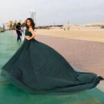 Armeena Khan Instagram – Outfit by @erumkhancouture Styling by @amnaniazi81 Hair and makeup by @mubsherbhatti #PrincessDress #Dubai