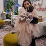 Armeena Khan Instagram - I wanna be loved by you, just you Nobody else but you I wanna be loved by you, alone! Boop-boop-a-doop! My little Amelie. 🥺🐣🐣