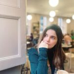 Armeena Khan Instagram - ..And then there were two… #newparentlife Manchester Art Gallery
