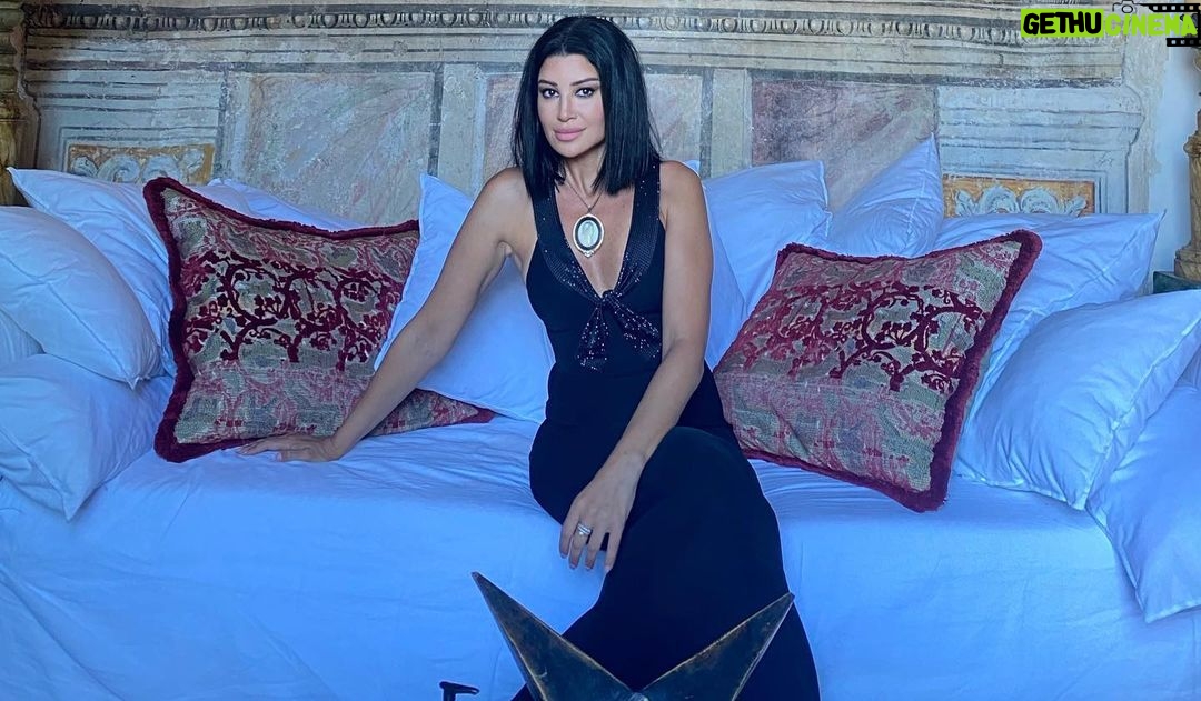 Arwa Gouda Instagram - The day after #Halloween 🎃 . #artdirection #photography @mahyarqajar #jewelry @alessio_boschi_jewels #location @cortedellamaesta_italy Civita di Bagnoregio
