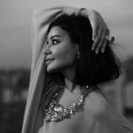 Arwa Gouda Instagram - Black and white #photography @johannaberghorn #stylist @youmnamoustafa #dress @maisonvalentino #jewellery @alessio_boschi_jewels . . . . . #egypt #italy #cinema #venicefilmfestival #venice🇮🇹 #arwa #arwagouda #uae #kuwait #ksa #saudiarabia #jewellery #art #uniquejewelry #fashion Venice, Italy