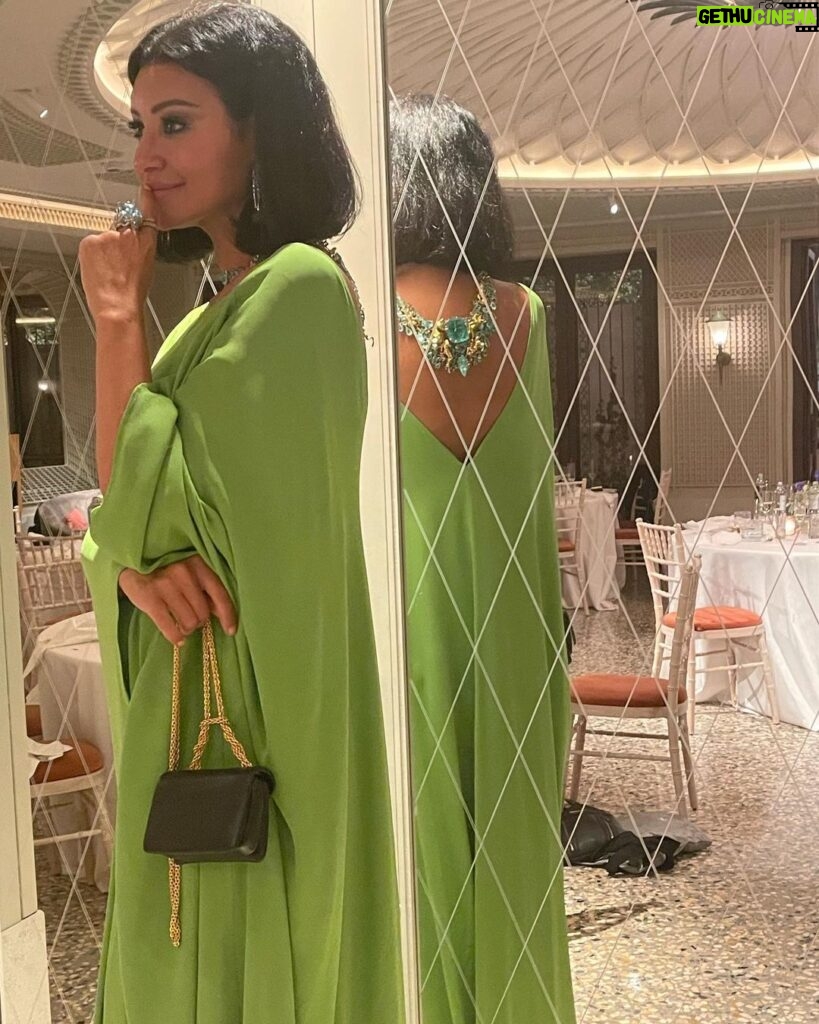 Arwa Gouda Instagram - #dress and #bag by @maisonvalentino #jewellery @alessio_boschi_jewels #stylist @youmnamoustafa #photographer @anumphotography 💚 swipe left for details of the The FOUR RIVERS #necklace, which sets over 345 #carats of #Paraiba and is an hommage to the #Navona Square, the impressive #aquamarine and #opal ring #FONTANA DEL MORO ( the moor fountain) designed by genius @alessio_boschi_jewels #art #artpiece #uniquejewelry #mahyarqajar #venicefilmfestival #venicefilmfestival2022 #fashion The St. Regis Venice