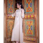 Arwa Gouda Instagram - عيد سعييييد ♥️♥️♥️♥️♥️ Happy Eid 🥰 scroll right to see the details of the look 🥰 #jewelry @asseeljewellery Riyadh, Saudi Arabia