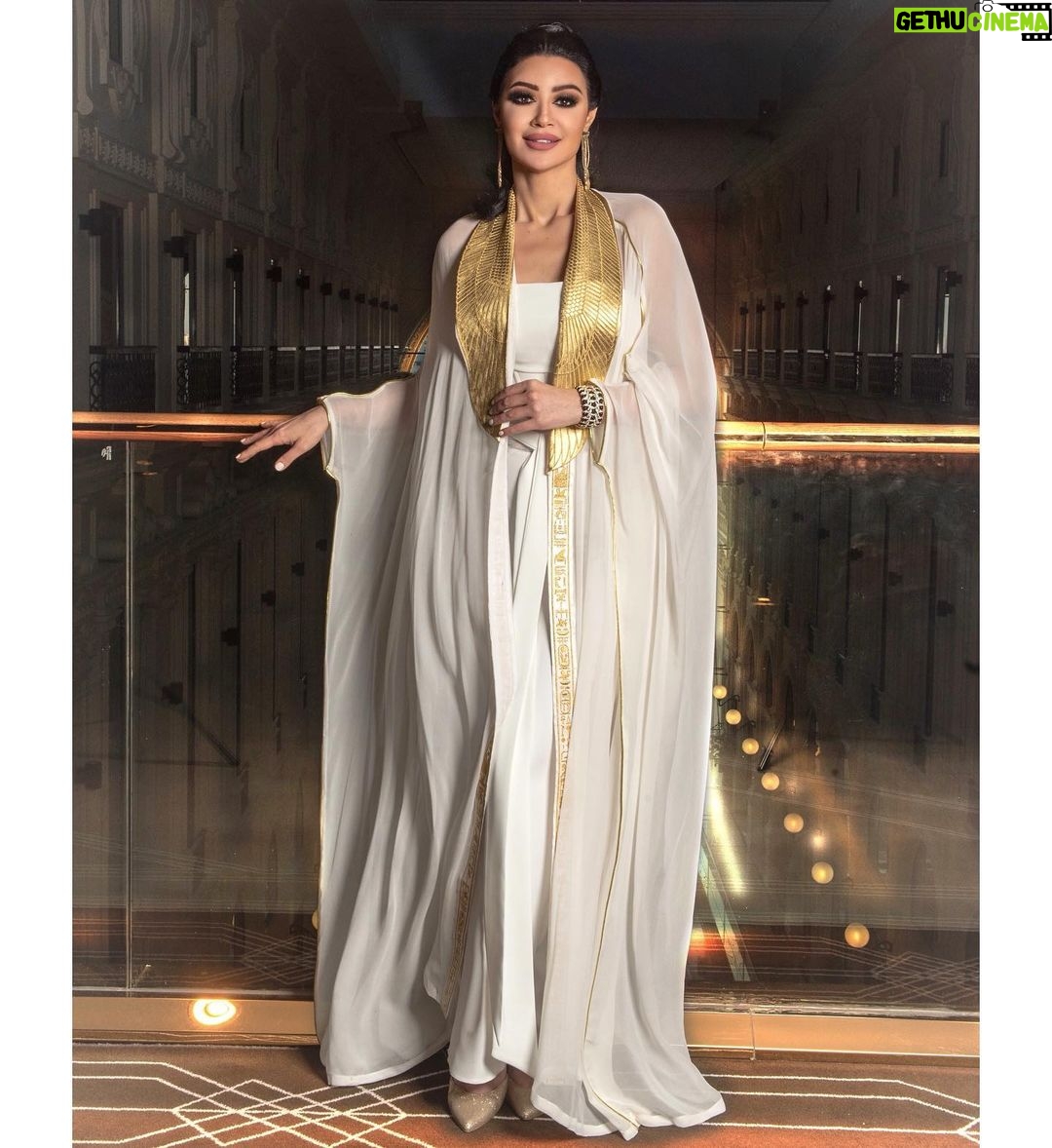 Arwa Gouda Instagram - #closing #ceremony of the @redseafilm #festival @ramomar_ny @maisonsaedi @ammaniijewelry @hairstyle_monnahh11 @hamsamakeupartist Spécial thanks goes out to @rawanalturkiphotography And @shrouq.photo @lulus_photography81 for the pictures ♥️♥️ Jeddah, Saudi Arabia
