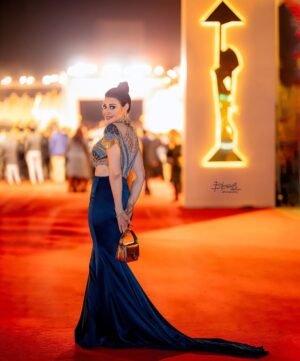 Arwa Gouda Instagram - #ciff43 #closing #ceremony 
#styled by @nadakhedrr 
#outfit @maisonsaedi 
#clutch @omnisclutches 
#makeup @rosealfredmakeup 
#hair @alfredandmina 

#egypt #cinema #festival