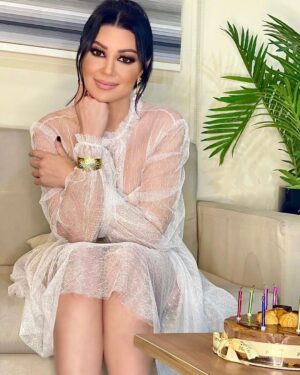 Arwa Gouda Instagram - #makeup @ahmedelkhawaga1 
#hair @haithamdahab00 
Styled by: @nadakhedrr
Outfit: @soochfashion
Dress: @maramborhan 
@maramthelabel
Jewlery: @rapture.me