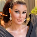 Arwa Gouda Instagram - @sayidatynet behind the scenes #bts @rehamkhalifaa Enti khatira.. 💋💋💋 Photopia