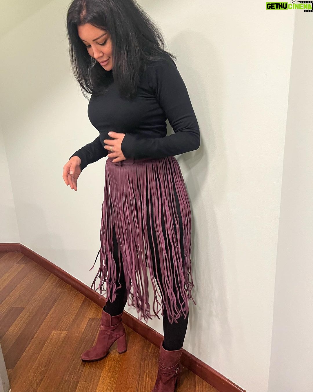 Arwa Gouda Instagram - Who said that #winter #clothes are boring? ♥️♥️♥️ @ayana.egypt I love youuuu 💋💋💋