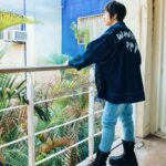 Ashin Instagram - 一日台北 行李變輕了 ㄧ定是有什麼遺落在上一站了？ 我想 那應該會是我的心 將所有衣服拿出來洗好曬乾 再換一批衣服放進箱中 從廣州早茶好耐冇見 到成都熊貓尊嘟假嘟 機場有位服務員告訴我 航程起飛從來只會抵累 不會提早 而他不知道 我的期待 卻已經提早飛到每一站 你好嗎？ 我的旅伴