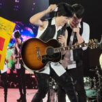 Ashin Instagram - 五月天好不容易躲過了一次 沒想到「那個不得了的東西」又出現了？！ 點歌，不要惹我！ 告訴你在點歌不要惹我！ 3月高雄見時，你各位都知道了吧😏 / 五月天 [ 回到那一天 ] 25週年 巡迴演唱會 3/23・24・29・30・31｜高雄世運主場館 🎫 拓元售票 2/24正式開賣 https://tixcraft.com/activity/detail/24_mayday ​ #五月天 #mayday #回到那一天 #五月天5525回到那一天 #五月天25週年巡迴演唱會 - @imayday55555