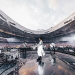 Ashin Instagram - 你們加入我的專區 「阿信人生相談所」了嗎？ 你們想在裡面看到什麼呢？ 團員的隱私 我是不會分享的！ 出賣團員這種事情 我做不來 . . . 除非你們強烈要求🤷‍♀️😈 #阿信人生相談所 北京鳥巢體育館