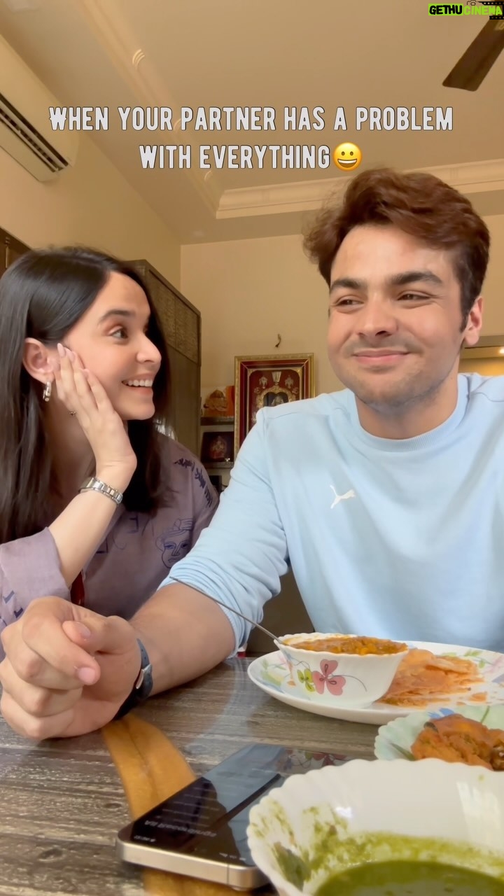 Ashish Chanchlani Instagram - Is ghatna ka ke sare patra original hai. Iska vastvikta se hi lena dena hai. Jokes apart, life mein sabko mangta hai Unlimited Entertainment. W/ @santanaroach With Airtel Xstream Fiber, starting at 699* you get 350+ TV channels and 20+ OTTs at superfast speed. Unlimited entertainment is available, are you taiyaar? #AirtelXstreamFiber #UnlimitedEntertainment #collab *T&C Apply #Ad #PaidPartnership