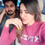 Ashu Reddy Instagram – Get her back to the game BiggBoss! we love you subbu!! 😊❤️ #ashureddy #subbuissocute #bb7 #cutemoments @bharath_kanth 😄