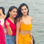 Ashu Reddy Instagram - Aaaaaaand it's a wrap of a wonderful trip to Miamiiii🔥🧡 #ashureddy #2023 #holidayfun #workhardplayhard #friendslikefamily embarrassing you guys here @siva_jayant @pavanseemakurti @deepaliiirajput @__dishareddy__ @srujanaturaga @tarun__nukala @sanjev619 🤭😛🤷🏻‍♀️🤪 Miami, Florida