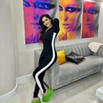 Ashu Reddy Instagram - Hello Saturday!! 🧡 #ashureddy #casualdayout #jumpsuitgirl #bestylisheveryday 😎 Miami, Florida