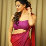 Ashu Reddy Instagram - I'm my own happiness and I mean it..!!😍❤️ #ashureddy #sareefeels #photooftheday @naveen_photography_official 🥳 @aurobella_hairandmakeupstudio ❤️