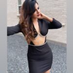 Ashu Reddy Instagram - What's with the threads now?! 🤔💯 #ashureddy #eventtime #hosting #texas #threadsinstagram 🔥