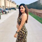 Ashu Reddy Instagram – The most beautiful curve on a woman’s body is her smile 😊🐚⭐️😎 #ashureddy #curvesaresexy #beyoutiful #lastpicismyfav 🫶🏻 Austin, Texas