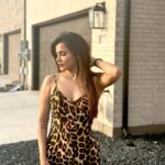 Ashu Reddy Instagram – The most beautiful curve on a woman’s body is her smile 😊🐚⭐️😎 #ashureddy #curvesaresexy #beyoutiful #lastpicismyfav 🫶🏻 Austin, Texas