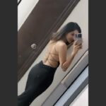 Ashu Reddy Instagram - It's all about Perceptions ✔️🔥 #ashureddy #workoutroutine #staybold #stayfit #beyourbestself #personaltrainer thank you @venkat.madamala ⭐️🧡