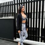 Ashu Reddy Instagram - Radiantly slaying 💙 #ashureddy #ootd #girlsnightout #favsong Special thank you to my current favorite Makeup and Hairstylist in Melbourne - @madhurimakeupandhair_artist ❤️🎉 you are amazing!!