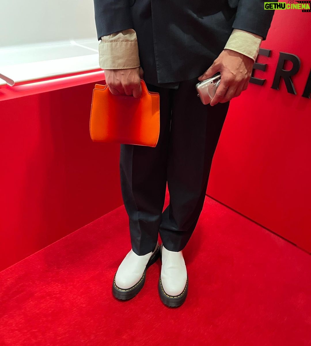 Avan Jogia Instagram - Last night @ferragamo. 🟥
