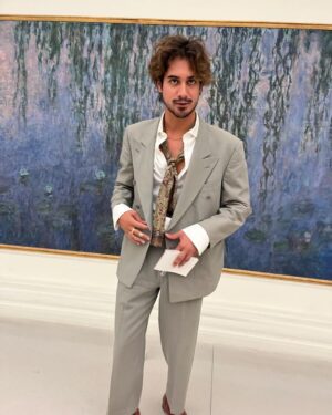 Avan Jogia Instagram - chaotic water lilies