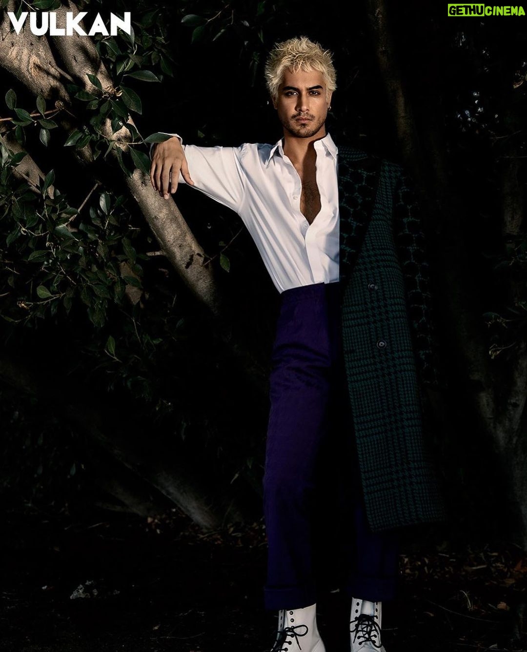 Avan Jogia Instagram - @vulkanmag @ariyastudios @serafini_official @dannidoesit @bonnetalex18