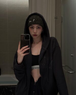 Ayaka Miyoshi Instagram - 🐣춥지만 행복해🐣ㅎㅎ