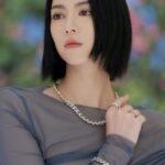 Ayaka Miyoshi Instagram – -Tiffany&Co.-
This is my favorite new collection:)🩵
「ティファニーフォージ」は
過去のアーカイブ作品から着想を得た
シルバーチェーンのコレクションで
サイズや付け方によって
様々な表情を見せてくれるジュエリー。
そしてティファニー表参道は
ステンドグラスに着想を得た天井や
様々な現代アートの作品展示も魅力のひとつ。
是非運命のジュエリーを。
Thank you for the beautiful gift!!! @tiffanyandco
#Tiffanyandco
#TiffanyForge
#TiffanyOmotesando
#TiffanyPartner