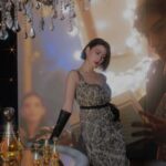 Ayaka Miyoshi Instagram - -Dior Beauty- クリスチャン・ディオールが愛した パリのチュイルリーガーデンをテーマに 六本木ヒルズアリーナに期間限定オープンする、 「GARDEN OF DREAMS -ガーデン オブ ドリームズー」 幻想的に輝くホリデーガーデンはまさに 静寂な美しいパリにタイムスリップしたかのような空間。 普段とはまた少し異なる特別感と 胸が高鳴る夢のような「ガーデン オブ ドリームズ」 パリを代表するチュイルリー庭園にインスパイアされた ホリデー限定のメイクアップコレクションなども。 是非特別な時間を。 @diorbeauty @dior #DREAMINDIOR #DIORHOLIDAYS #ガーデンオブドリームズ #SupportedByDior Roppongi Hills Arena