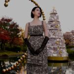 Ayaka Miyoshi Instagram - -Dior Beauty- クリスチャン・ディオールが愛した パリのチュイルリーガーデンをテーマに 六本木ヒルズアリーナに期間限定オープンする、 「GARDEN OF DREAMS -ガーデン オブ ドリームズー」 幻想的に輝くホリデーガーデンはまさに 静寂な美しいパリにタイムスリップしたかのような空間。 普段とはまた少し異なる特別感と 胸が高鳴る夢のような「ガーデン オブ ドリームズ」 パリを代表するチュイルリー庭園にインスパイアされた ホリデー限定のメイクアップコレクションなども。 是非特別な時間を。 @diorbeauty @dior #DREAMINDIOR #DIORHOLIDAYS #ガーデンオブドリームズ #SupportedByDior Roppongi Hills Arena
