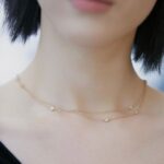 Ayaka Miyoshi Instagram - -Tiffany&Co.- 🎁🎁🎁 ティファニーからホリデーの限定商品が発売。 華奢な可憐さの中にある美しい存在感が 日常にときめきを齎してくれるはず。 ダイヤモンドバイザヤードのブレスレットは 自分にとっても特別感があり これからの日常使いに必ず必要な相棒。 そしてオープニングイベントでも訪れた ティファニー表参道は ステンドグラスに着想を得たうっとりとする天井や 現代アートなど開放的な空間がとても魅力的。 是非実際に訪れてみてほしいです☺️🎁 @tiffanyandco #Tiffanyandco #ATiffanyHoliday #TiffanyOmotesando #TiffanyPartner