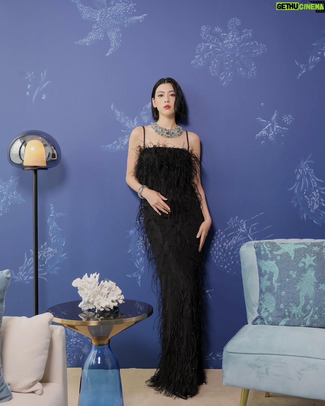 Ayaka Miyoshi Instagram - -Tiffany&Co.- Have a lovely time with beautiful high jewelry…🩵🩵 #JeanSchlumberger #TiffanyHighJewelry #TiffanyBlueBook #TiffanyAndCo #TiffanyHK #STARFISH #JELLYFISH @tiffanyandco #tiffanyxayaka