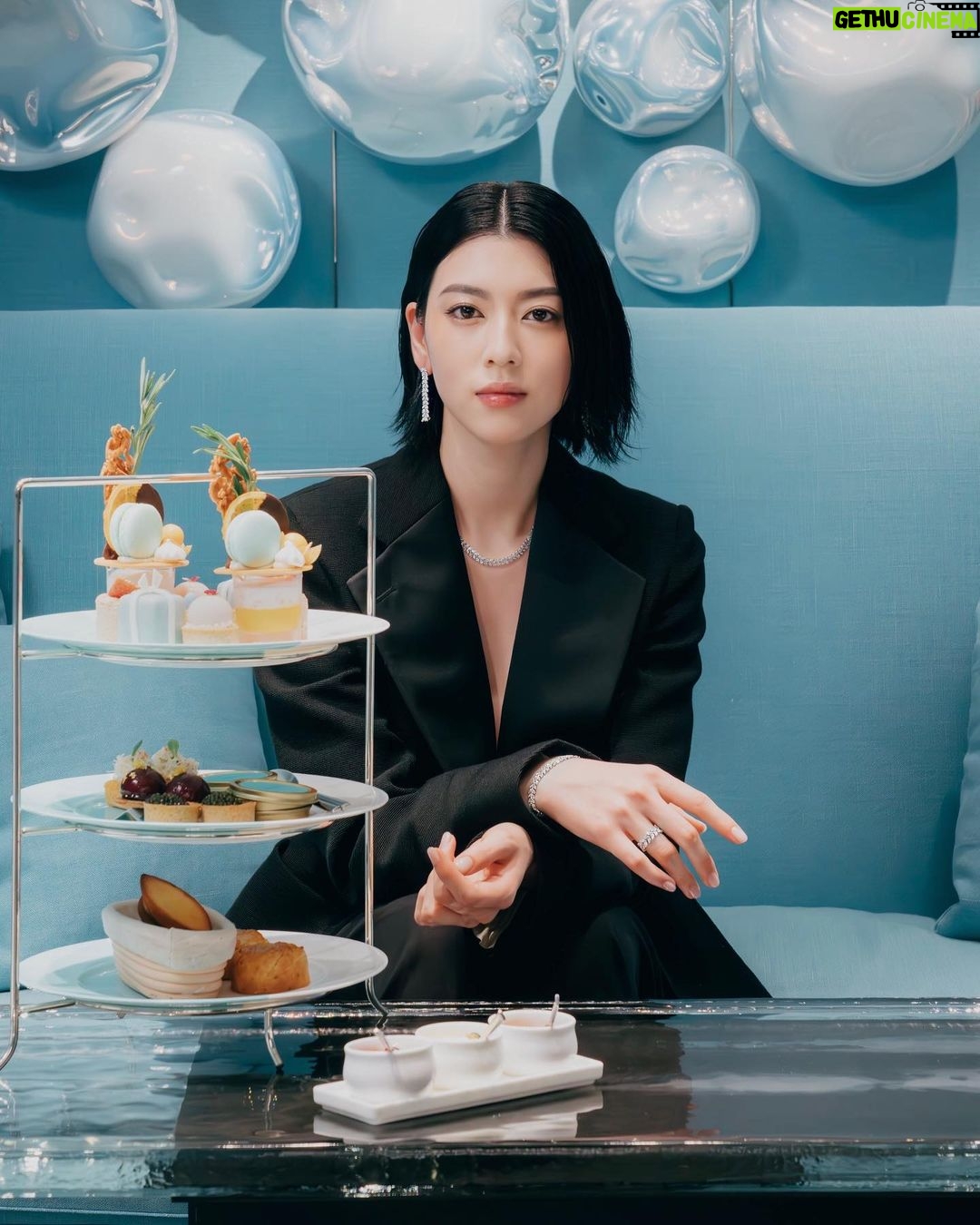 Ayaka Miyoshi - 126K Likes - -Tiffany&Co.-
First time in HK~~!!!💞
I was really looking forward to this day!!!
Enjoyed Blue Book event and the shop tour of Flagship store in HK etc.
🩵🩵🩵
I'll be back soon…
#JeanSchlumberger
#TiffanyHighJewelry
#TiffanyBlueBook
#TiffanyAndCo
#TiffanyHK
@tiffanyandco
