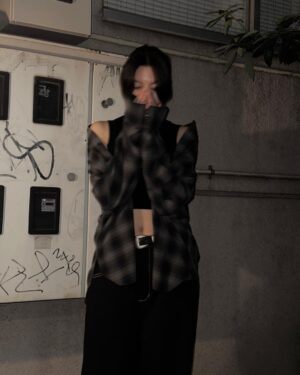Ayaka Miyoshi Instagram - tops: @alexanderwangny 

pants: @wonem_official 

shirt: @ssstein_design 

belt: @matinkim_seoul 

shoes: @nike @ambush_official 

#alexsanderwang 
#wonem 
#stein 
#martinkim 
#nike 
#ambush