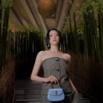 Ayaka Miyoshi Instagram - -GUCCI- Gucciが表参道にて開催する体験型イベント #GucciBambooSummer へ。 日本の夏を感じられる竹を使用した空間や 表参道ヒルズにあるGucci Bambooのエキシビジョンホールでは 異空間の中に存在するアートと 深い歴史を辿りながら 変わらず、そして進化し続ける Bambooのコレクションを堪能できます。 今回はマスキュリンなルックに合わせて Gucci Bamboo 1947の淡いブルーをチョイス。 イベントは8月10日から25日まで期間限定で開催中。 表参道ヒルズ、グッチ青山、そして グッチ オステリア ダ マッシモ ボットゥーラ トウキョウが手がける 「Gucci Osteria for Bamboo Summer at The Strings」でも 特別メニューを展開中。 是非アートと共に素敵な夏を🍧🎋 @gucci #GucciBambooSummer #GucciBamboo1947 #GucciOsteria
