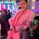 Aybüke Pusat Instagram - Storyde kalmasın… 📸😏🌹
