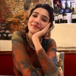 Aybüke Pusat Instagram - Geleceğe umutla bakarken me:
