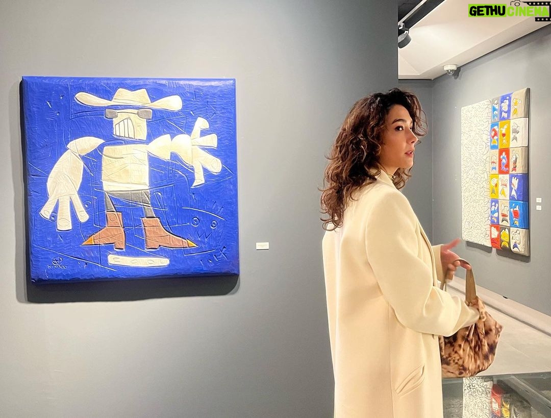 Aybüke Pusat Instagram - Her şey metropolün suçu. @harunantakyali !BU!