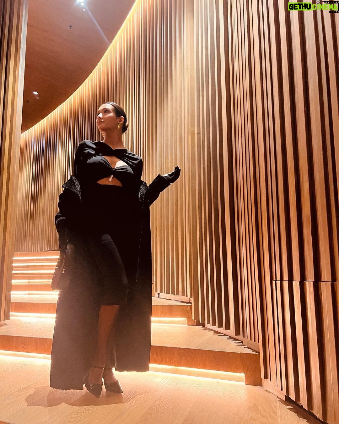 Aybüke Pusat Instagram - Opera ve Bale’yi yaşama ve yaşatma derneği… @beyzasekerci @gizemersnbatur #labayadere @akmistanbul İstanbul Atatürk Kültür Merkezi